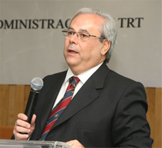Saudação ao desembargador Flavio Sirangelo
