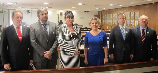 Indicação ao TST: AMATRA comemora a aprovação da desembargadora Maria Helena em sabatina no Senado