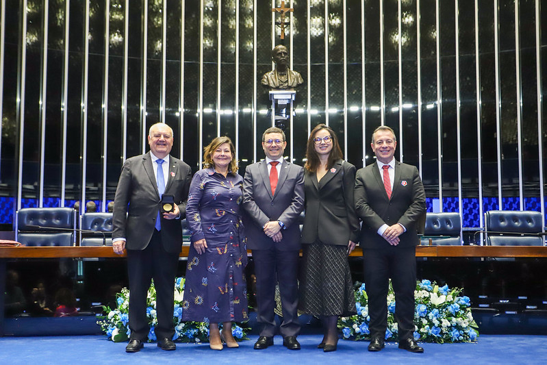 Amatra IV participa da celebração dos 50 anos da Anamatra no Senado Federal