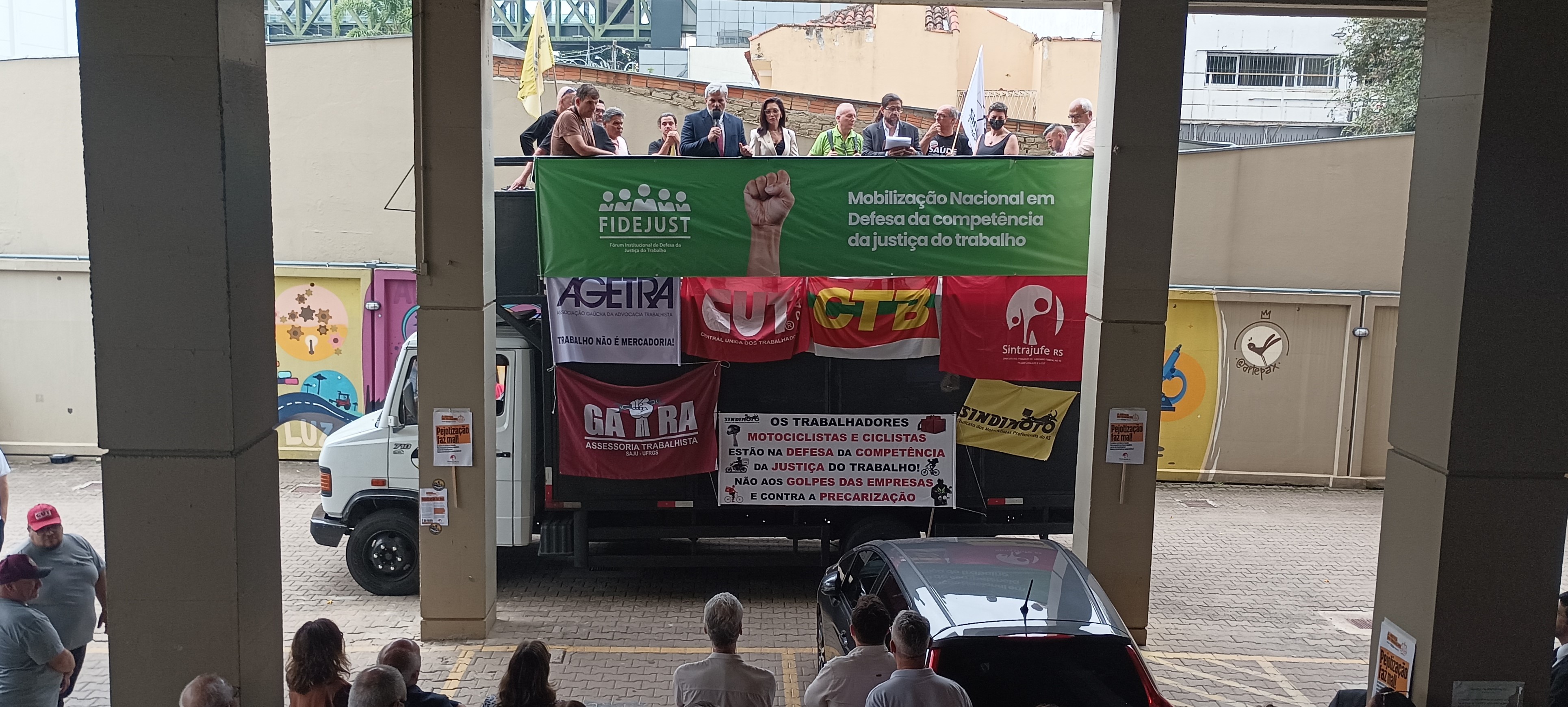 Entidades realizam ato nacional em defesa da competência da Justiça do Trabalho