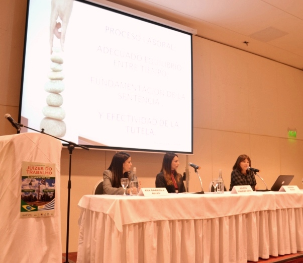 Representantes do Uruguai realizaram as palestras da manhã de 21/6