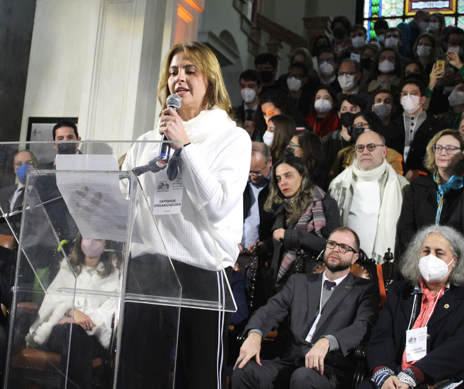 AMATRA IV presente num momento histórico