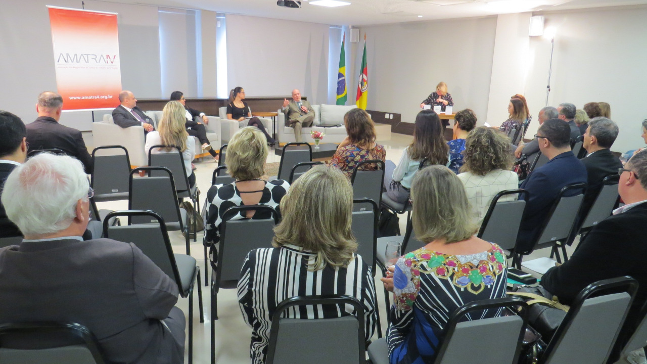 Eleições TRT: AMATRA realiza debate entre candidatos